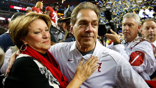 Nick Saban sending emails and learning table etiquette as part of wife's 'Ten Commandments of Retirement'